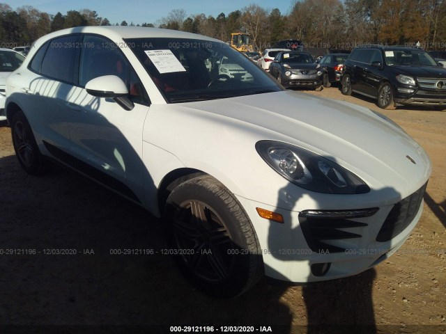 PORSCHE MACAN 2015 wp1ab2a52flb57099