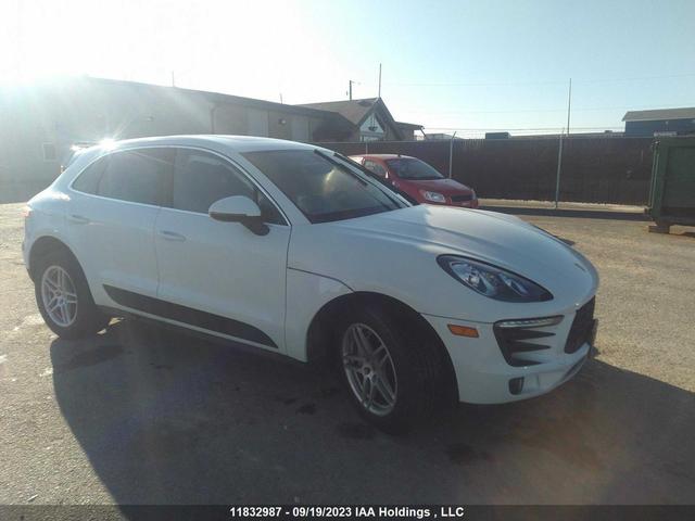 PORSCHE MACAN 2017 wp1ab2a52hlb17690