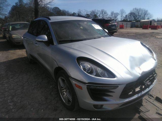 PORSCHE MACAN 2015 wp1ab2a53flb44197