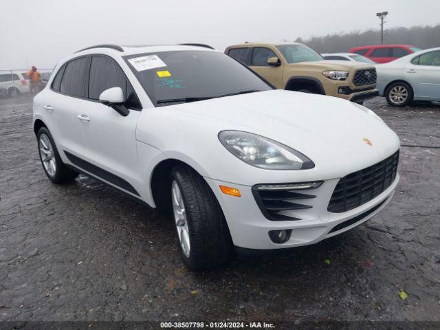 PORSCHE MACAN 2018 wp1ab2a53jlb32074