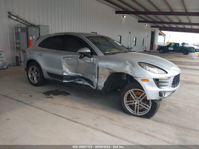 PORSCHE MACAN 2015 wp1ab2a54flb41437