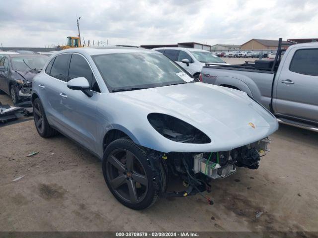 PORSCHE MACAN 2018 wp1ab2a54jlb32200