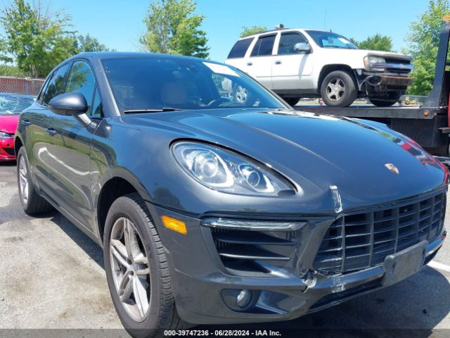 PORSCHE MACAN 2018 wp1ab2a54jlb35775