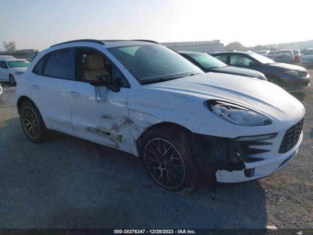 PORSCHE MACAN 2018 wp1ab2a54jlb38109