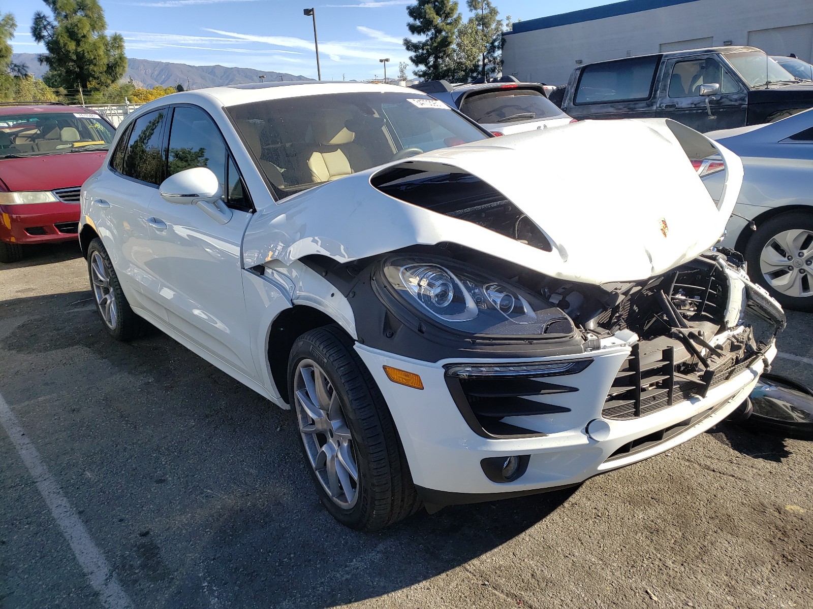 PORSCHE MACAN 2015 wp1ab2a56glb46432