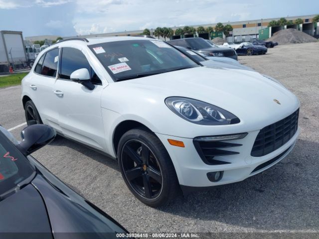 PORSCHE MACAN 2016 wp1ab2a56glb53154