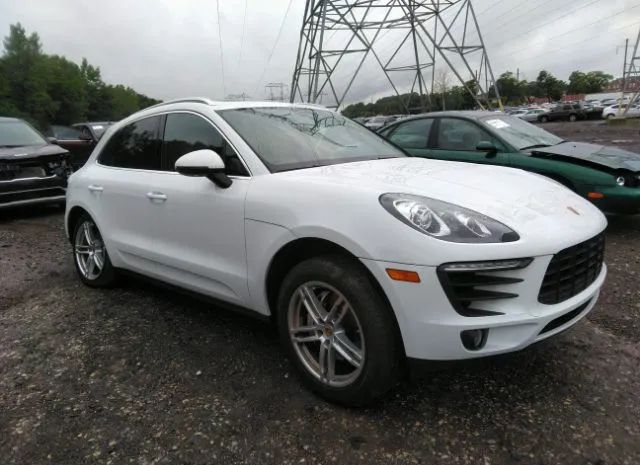 PORSCHE MACAN 2018 wp1ab2a57jlb35138