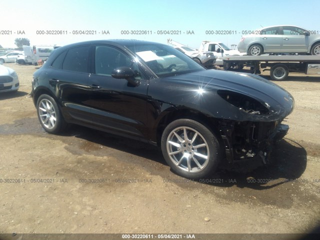 PORSCHE MACAN 2017 wp1ab2a58hlb14678