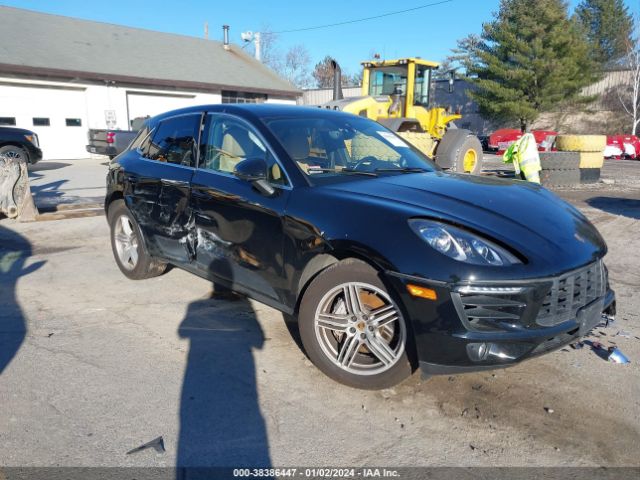 PORSCHE MACAN 2017 wp1ab2a58hlb14762