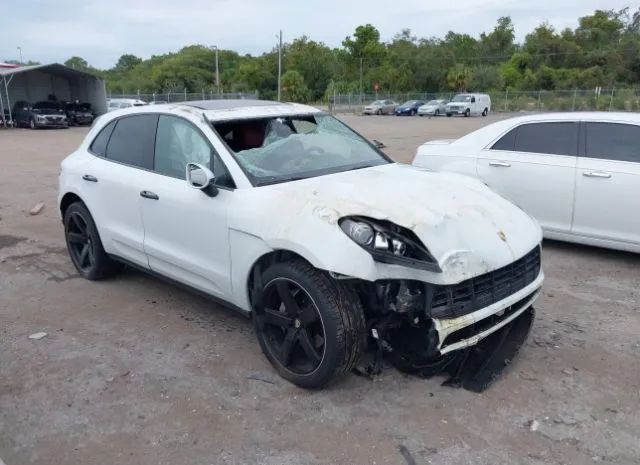 PORSCHE MACAN 2017 wp1ab2a58hlb20433