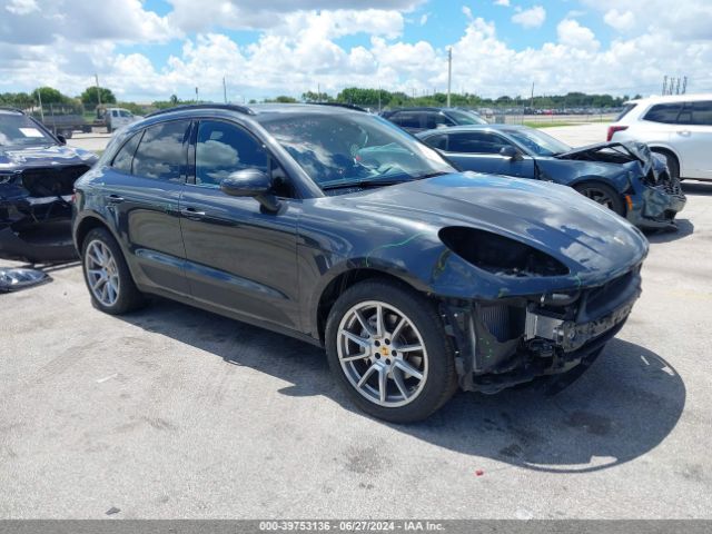 PORSCHE MACAN 2018 wp1ab2a58jlb31048