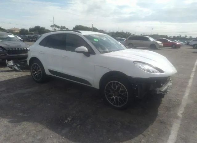 PORSCHE MACAN 2018 wp1ab2a58jlb38422