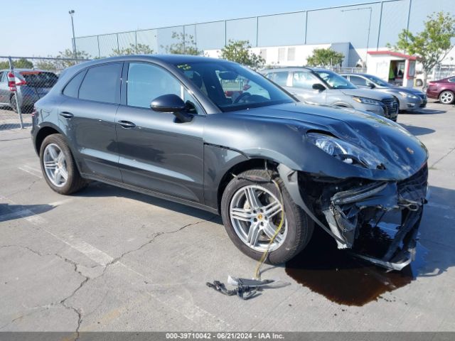 PORSCHE MACAN 2017 wp1ab2a59hlb19856