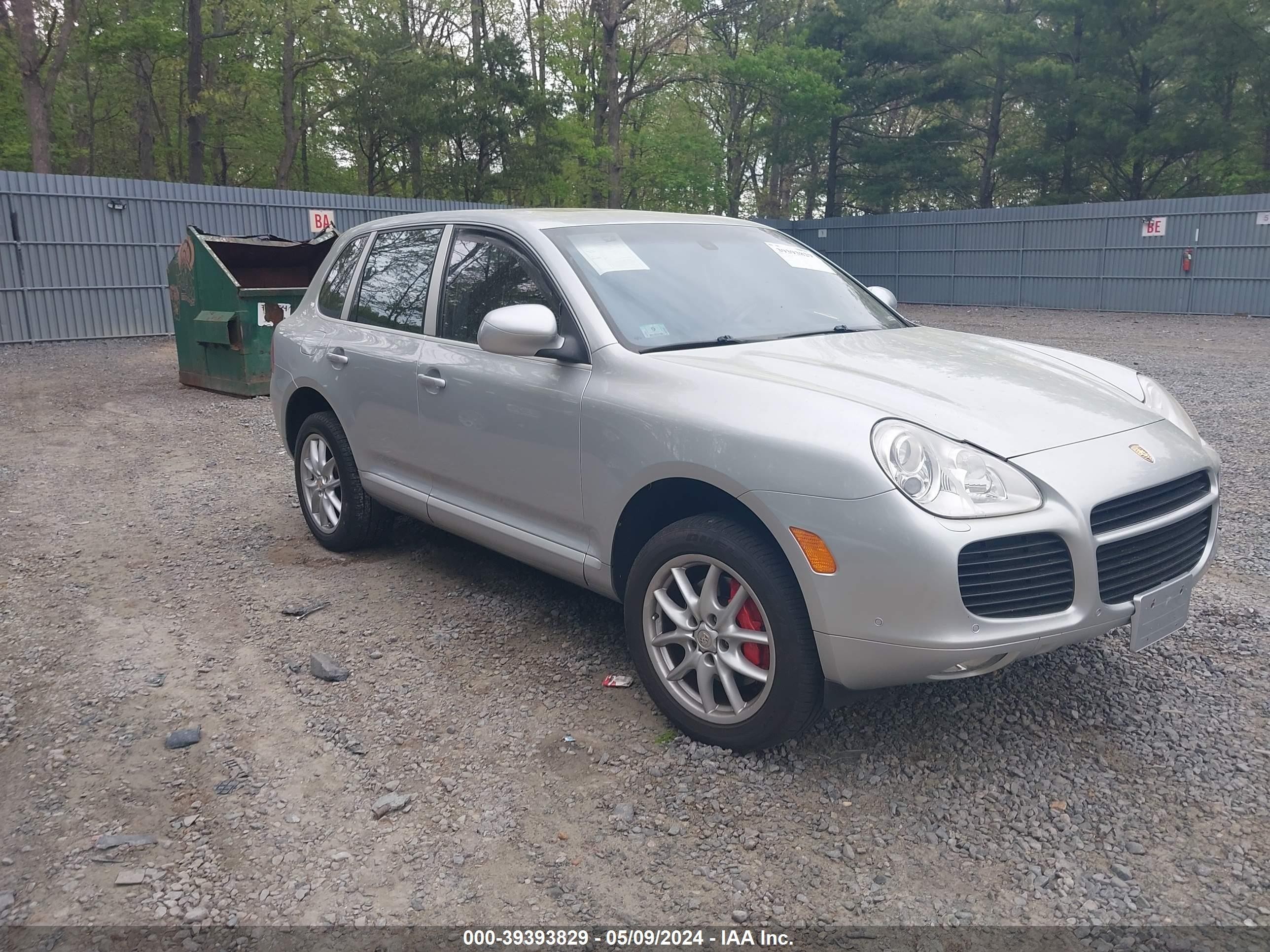 PORSCHE CAYENNE 2005 wp1ac29p75la90131