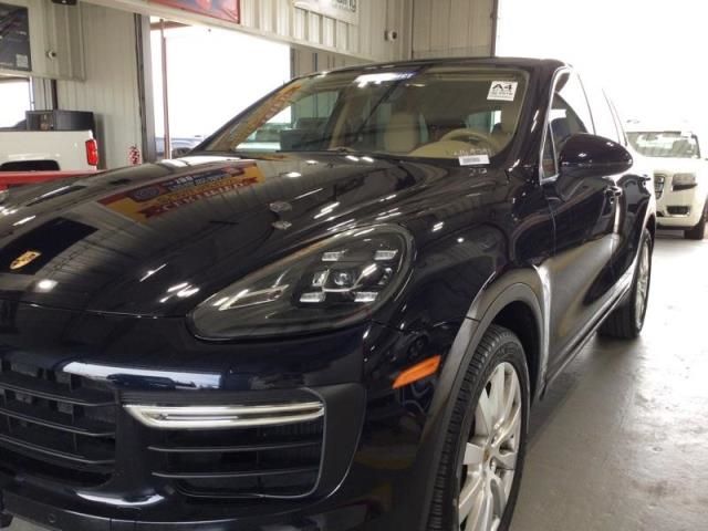 PORSCHE CAYENNE 2016 wp1ac2a22gla88323