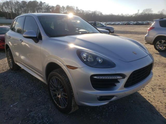 PORSCHE CAYENNE GT 2014 wp1ad2a26ela74676