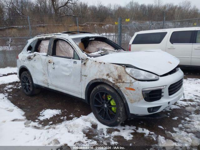 PORSCHE CAYENNE E-HYBRID 2016 wp1ae2a21gla63813