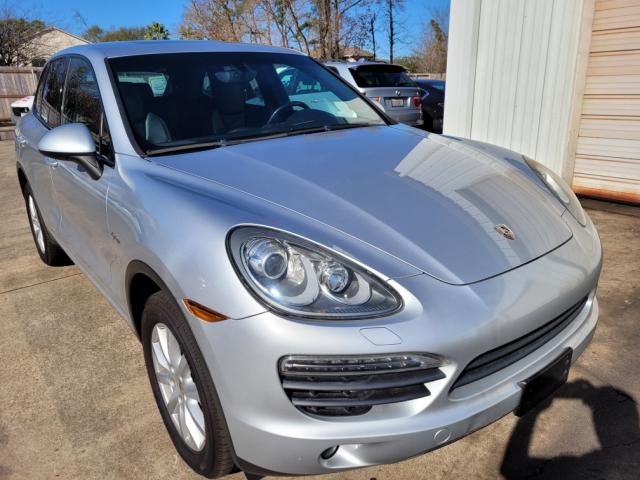 PORSCHE CAYENNE 2011 wp1ae2a23bla91752