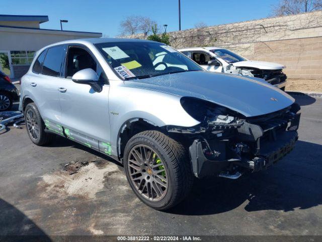 PORSCHE CAYENNE E-HYBRID 2017 wp1ae2a26hla69141