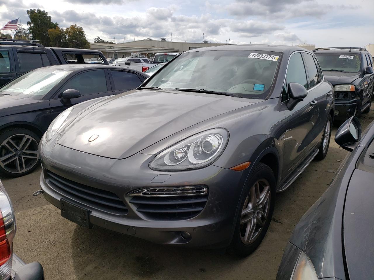 PORSCHE CAYENNE 2012 wp1ae2a27cla93635