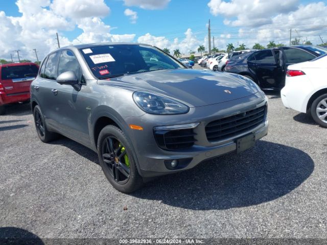 PORSCHE CAYENNE 2016 wp1ae2a27gla60852