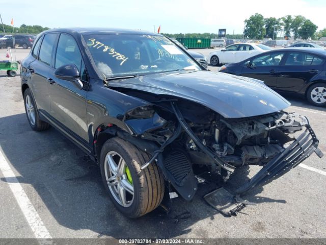 PORSCHE CAYENNE 2016 wp1ae2a29gla61873