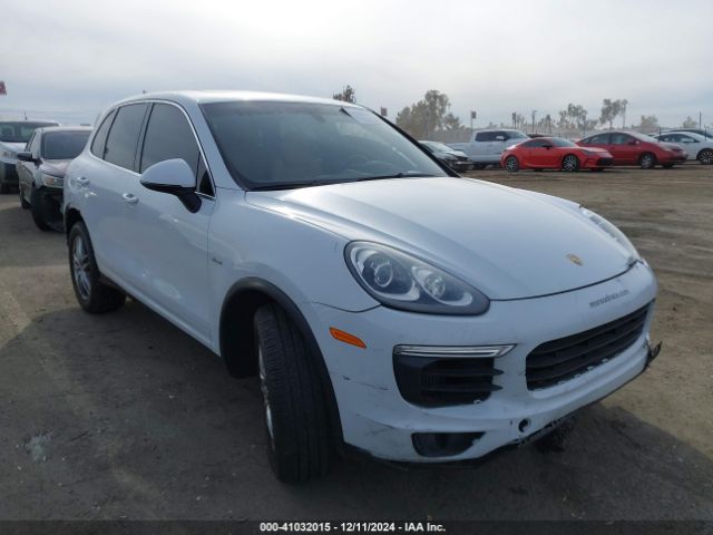 PORSCHE CAYENNE 2015 wp1af2a21fla35831