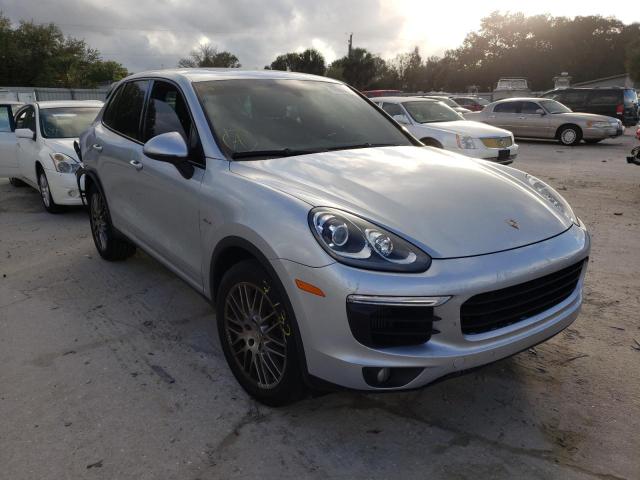 PORSCHE CAYENNE 2015 wp1af2a25gka42157