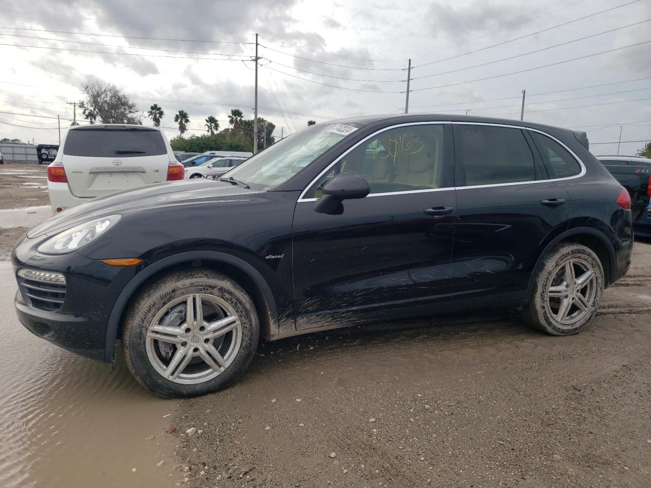 PORSCHE CAYENNE 2013 wp1af2a27dla39606