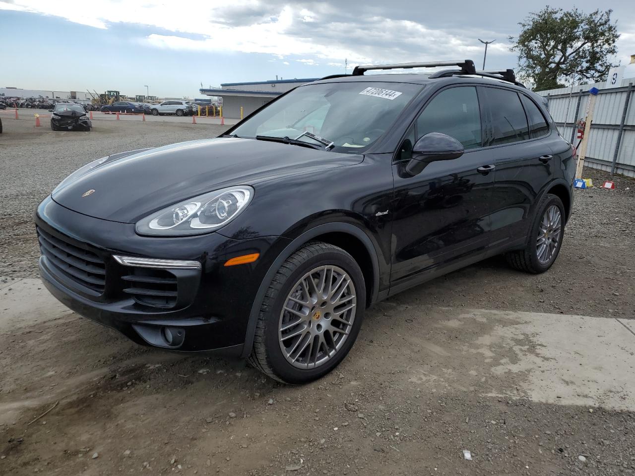 PORSCHE CAYENNE 2015 wp1af2a27fla32982