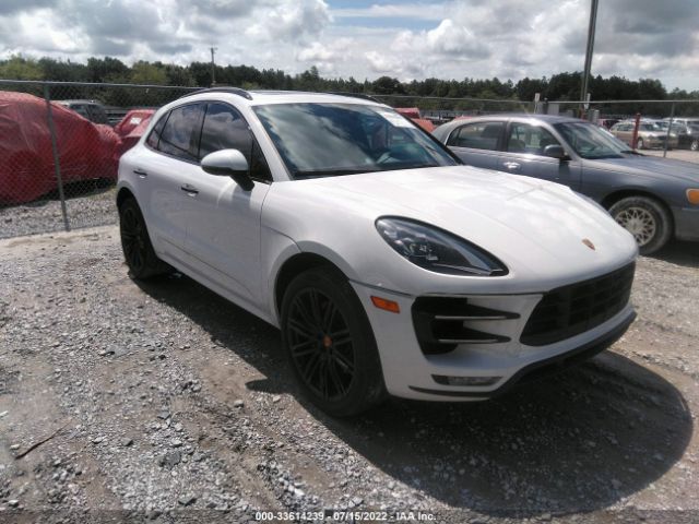 PORSCHE MACAN 2018 wp1af2a53jlb70537