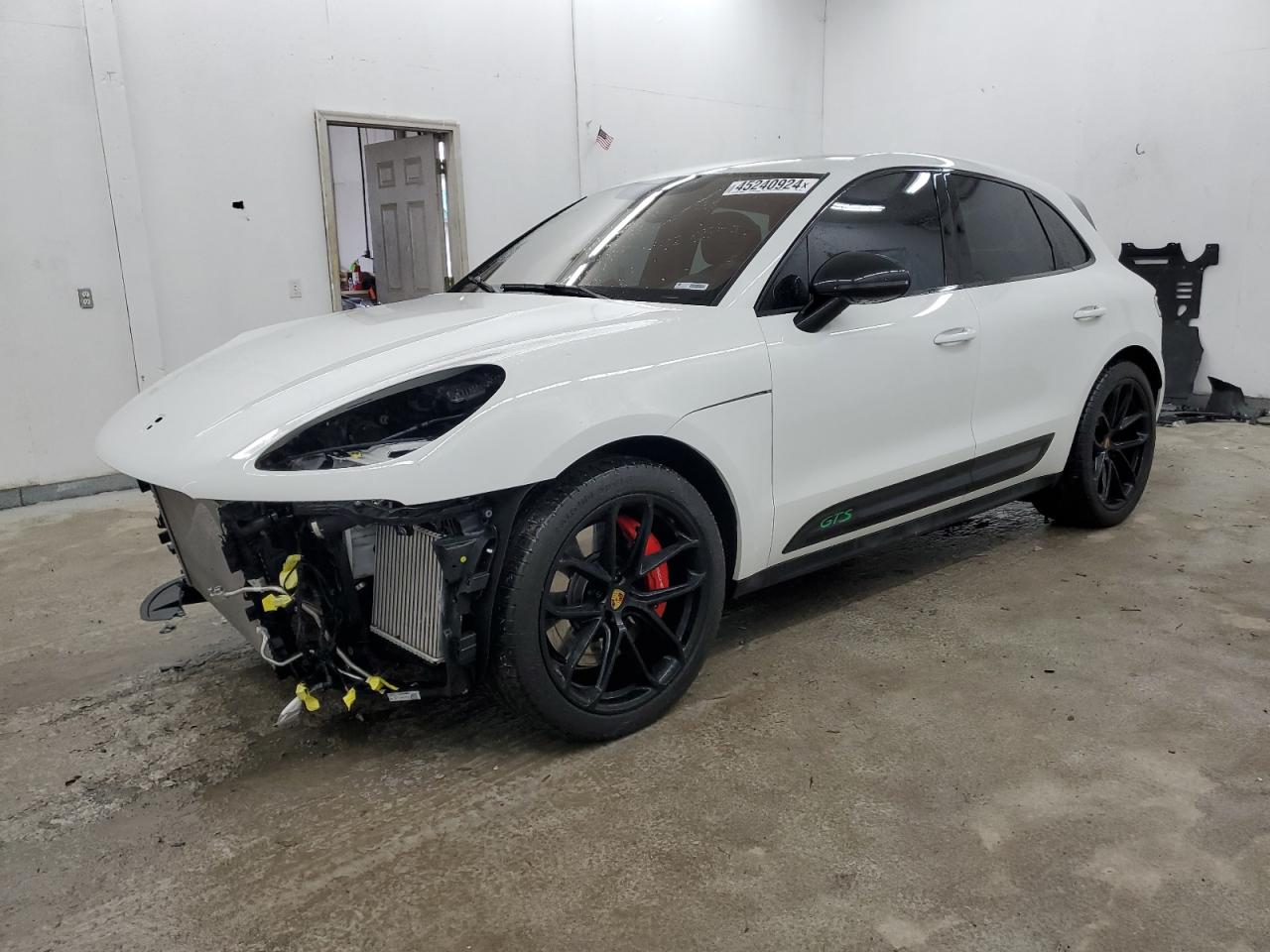 PORSCHE MACAN 2022 wp1af2a53nlb30254