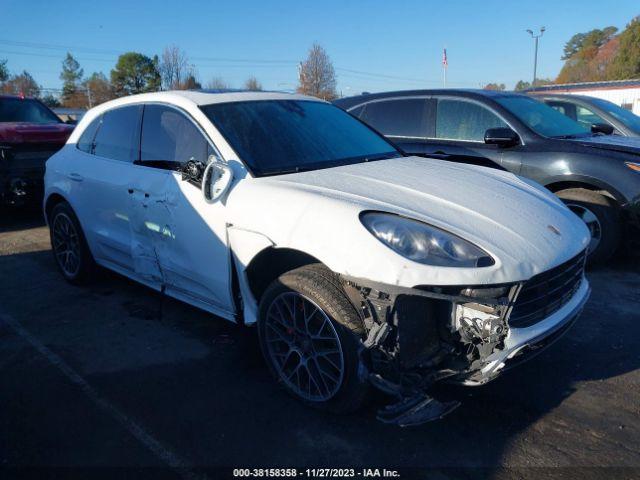 PORSCHE MACAN 2015 wp1af2a55flb90103