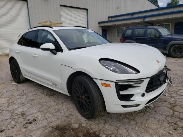 PORSCHE MACAN GTS 2017 wp1ag2a50hlb53833