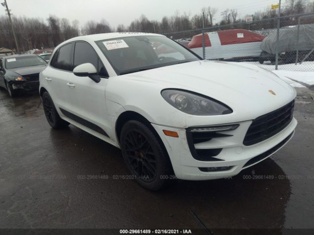 PORSCHE MACAN 2017 wp1ag2a50hlb54626