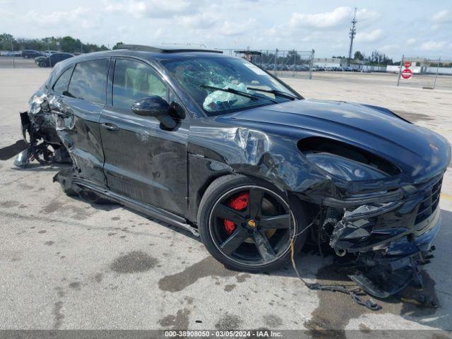 PORSCHE MACAN GTS 2018 wp1ag2a50jlb63221