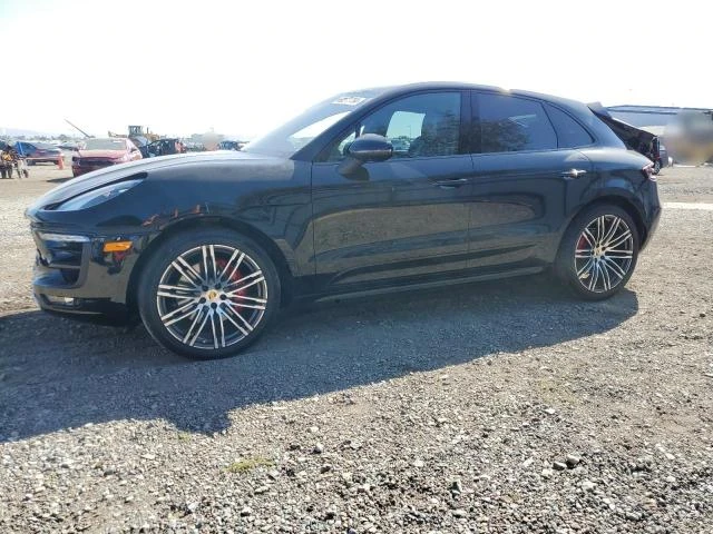 PORSCHE MACAN GTS 2018 wp1ag2a51jlb60943