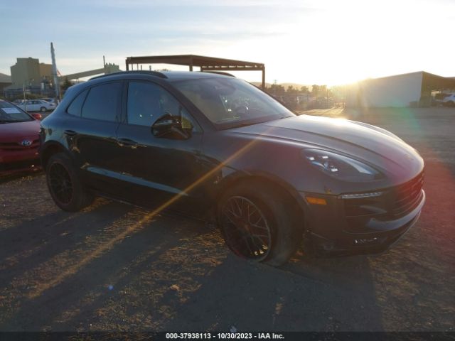 PORSCHE MACAN 2018 wp1ag2a51jlb64166