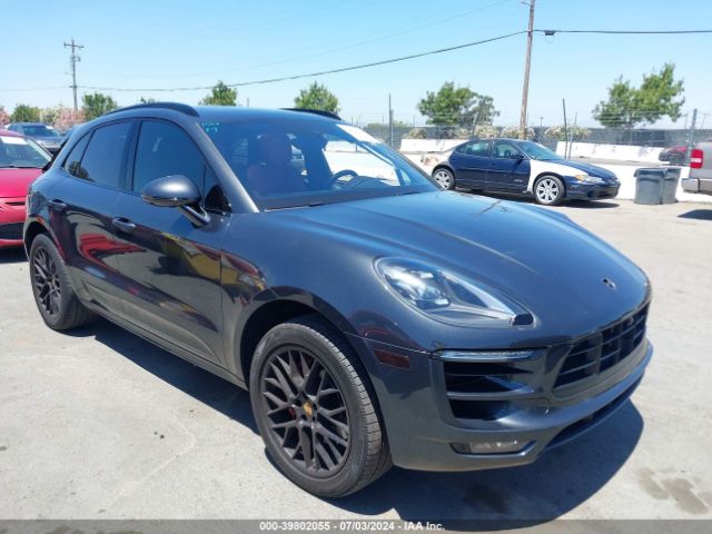 PORSCHE MACAN 2017 wp1ag2a54hlb55066