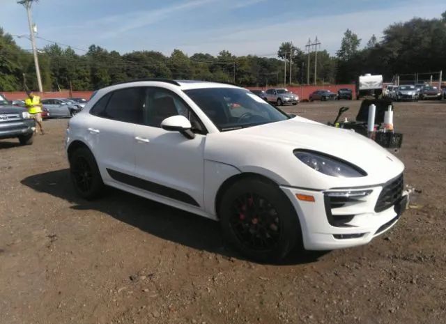 PORSCHE MACAN 2018 wp1ag2a54jlb63819