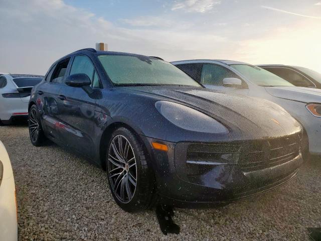 PORSCHE MACAN GTS 2021 wp1ag2a54mlb50802