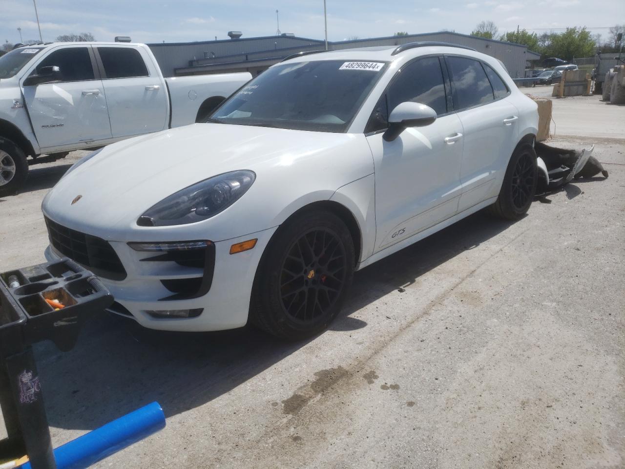 PORSCHE MACAN 2017 wp1ag2a55hlb50846