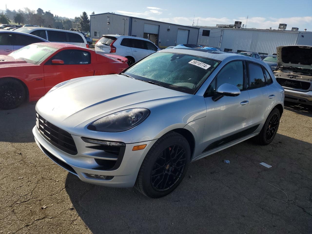 PORSCHE MACAN 2017 wp1ag2a56hlb51682