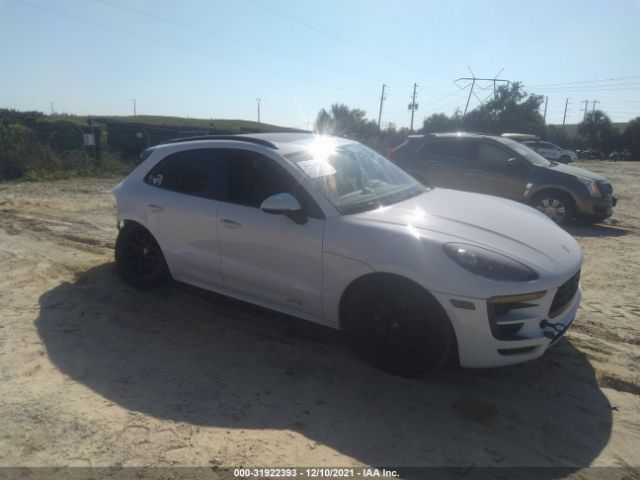 PORSCHE MACAN 2017 wp1ag2a56hlb52914