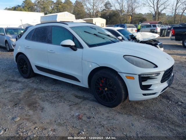 PORSCHE MACAN 2017 wp1ag2a57hlb50430