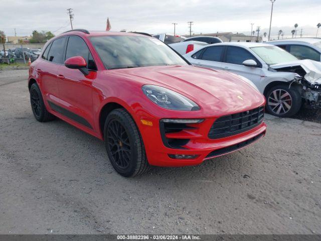 PORSCHE MACAN 2017 wp1ag2a58hlb52669