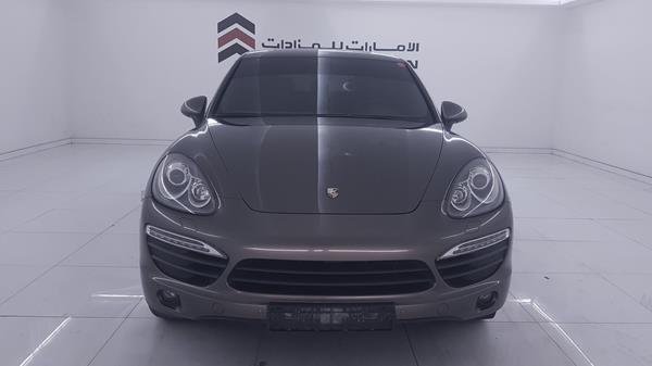 PORSCHE CAYENNE 2011 wp1zzz92zbla44570