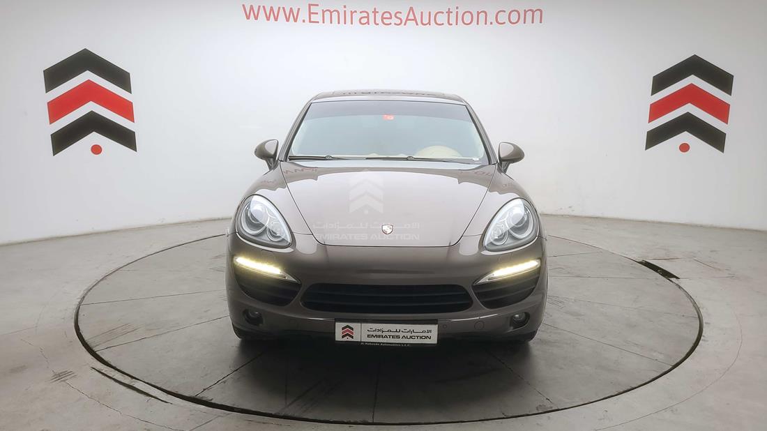 PORSCHE CAYENNE 2011 wp1zzz92zbla54647