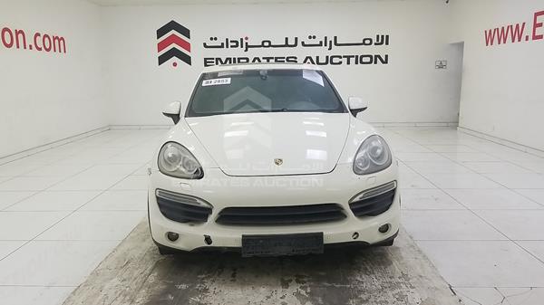 PORSCHE CAYENNE 2012 wp1zzz92zcla40492