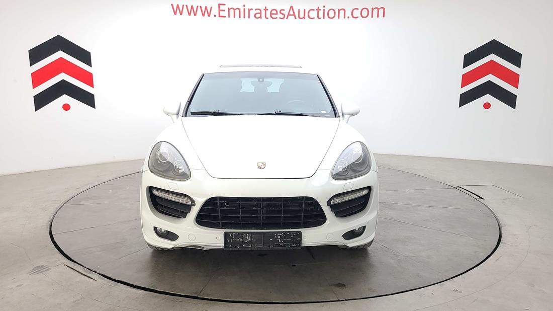 PORSCHE CAYENNE 2013 wp1zzz92zdla77275